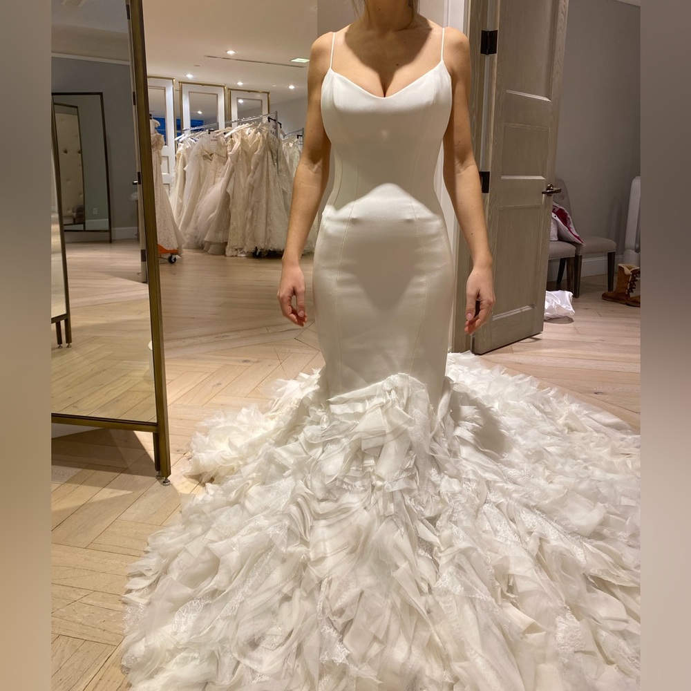 Ines Di Santo Mae wedding dress